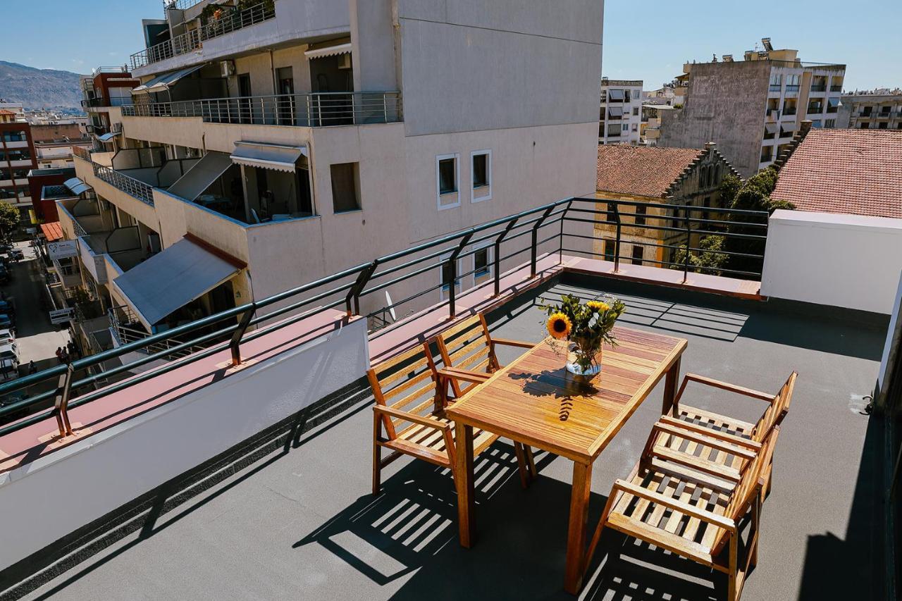 The First Key Luxury & Small Apartment In The Center Of Xanthi Exterior photo