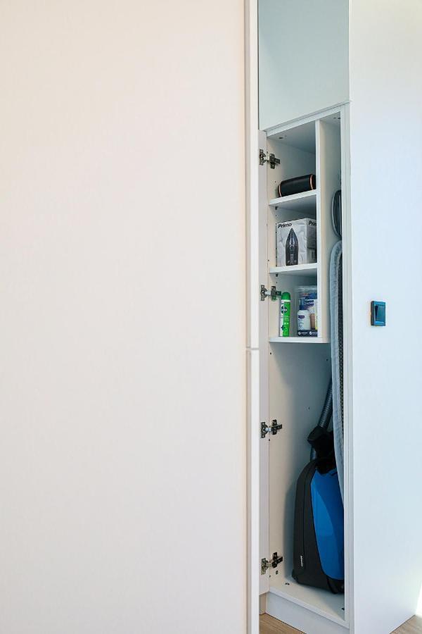The First Key Luxury & Small Apartment In The Center Of Xanthi Exterior photo